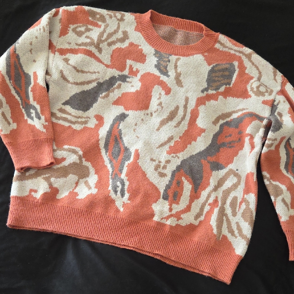 Vintage Abstract Patterned Sweater - Orange and Cream
